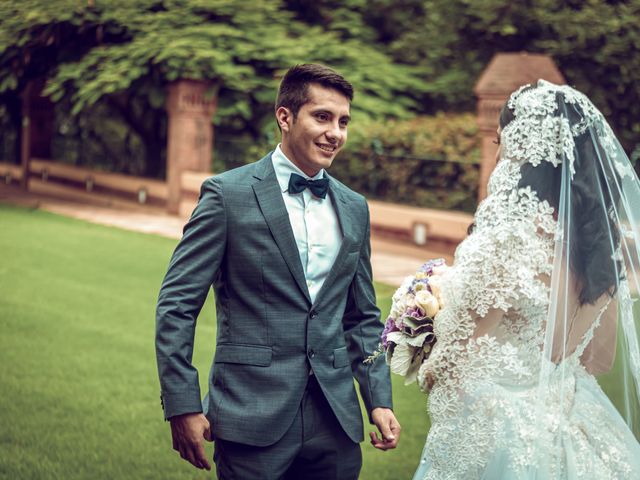 La boda de Hugo y Leslie en Uruapan, Michoacán 16