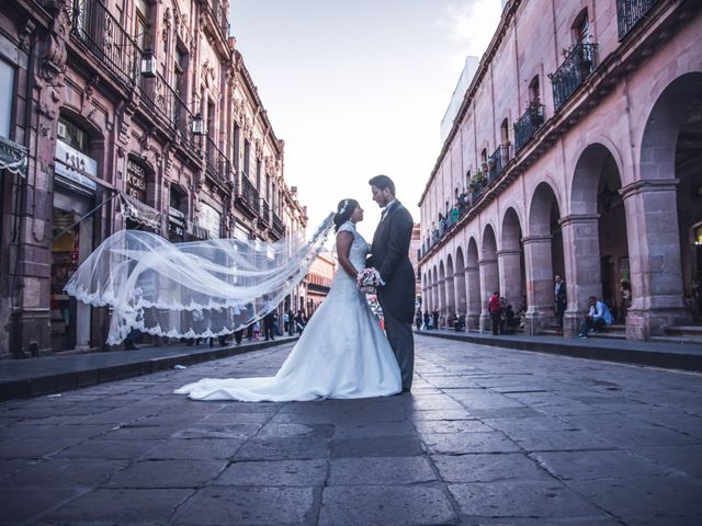 La boda de Juan Carlos y Fatima  en Zacatecas, Zacatecas 13