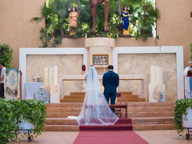 La boda de Arturo y Claudia en Cancún, Quintana Roo 57
