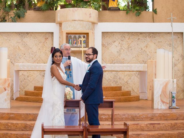 La boda de Arturo y Claudia en Cancún, Quintana Roo 65