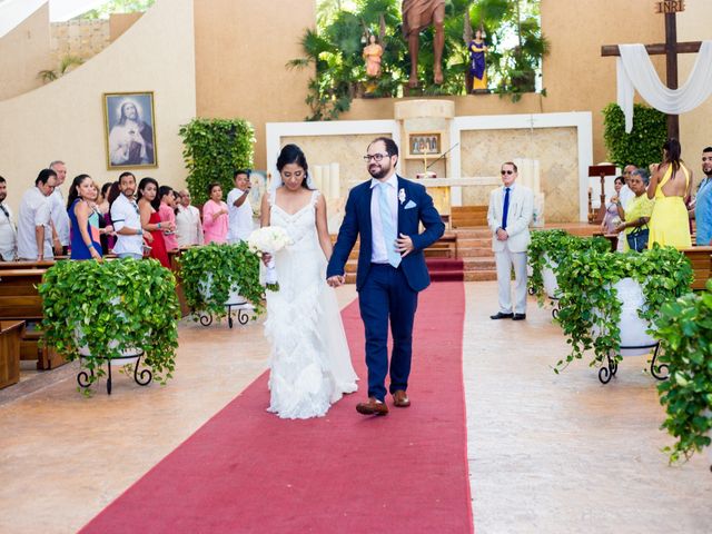 La boda de Arturo y Claudia en Cancún, Quintana Roo 66