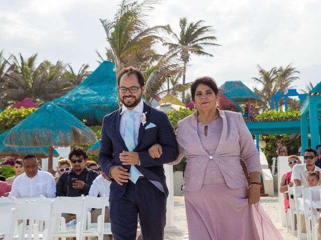 La boda de Arturo y Claudia en Cancún, Quintana Roo 77
