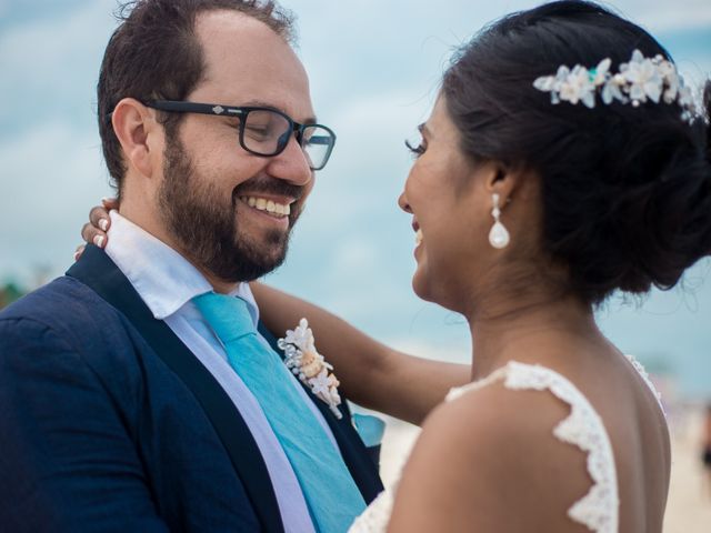 La boda de Arturo y Claudia en Cancún, Quintana Roo 114