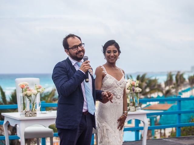 La boda de Arturo y Claudia en Cancún, Quintana Roo 121