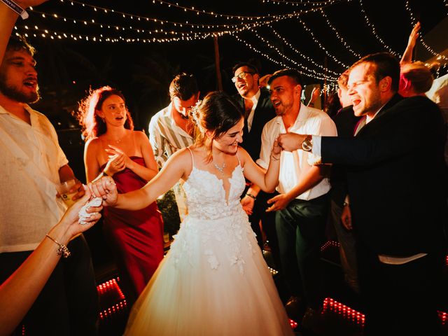 La boda de Edin y Natalia en Cancún, Quintana Roo 21