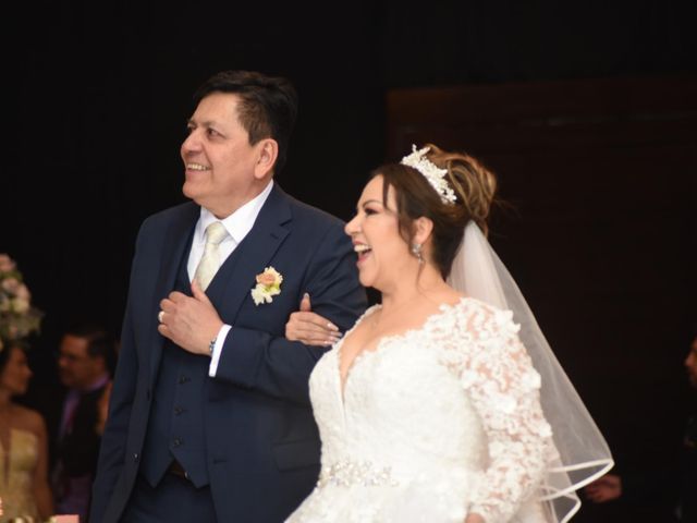 La boda de Luis y Angélica  en Chihuahua, Chihuahua 17