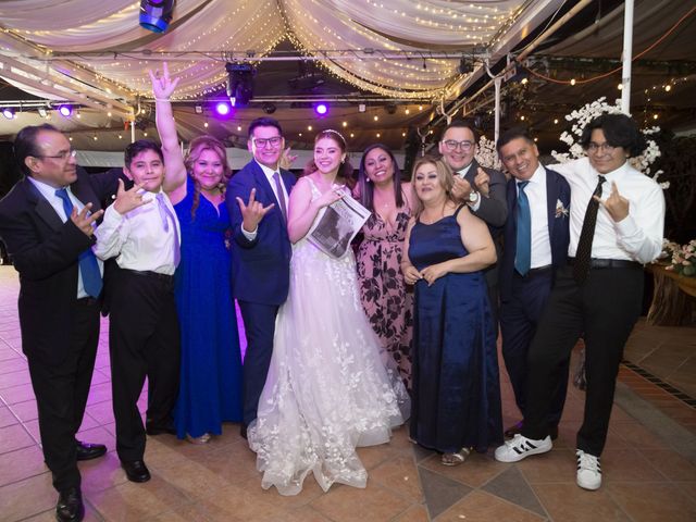 La boda de Brandon y Vanessa en Xochimilco, Ciudad de México 17