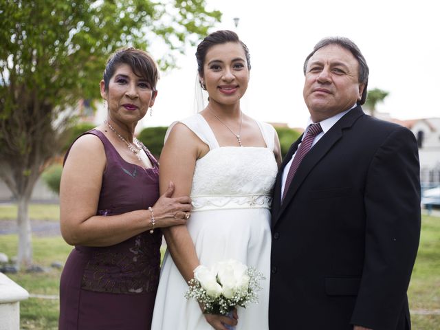 La boda de Luis y Aurora en Hermosillo, Sonora 12