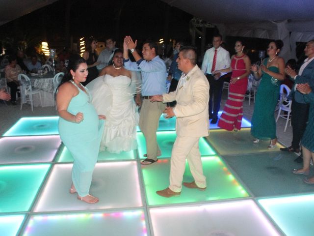 La boda de Edgar y Naye en Cancún, Quintana Roo 16