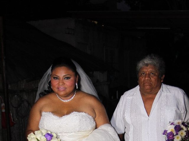 La boda de Edgar y Naye en Cancún, Quintana Roo 22