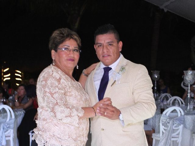 La boda de Edgar y Naye en Cancún, Quintana Roo 28