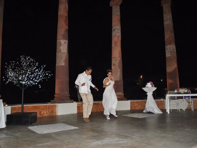 La boda de Mary J  y Hugo  en Cancún, Quintana Roo 11