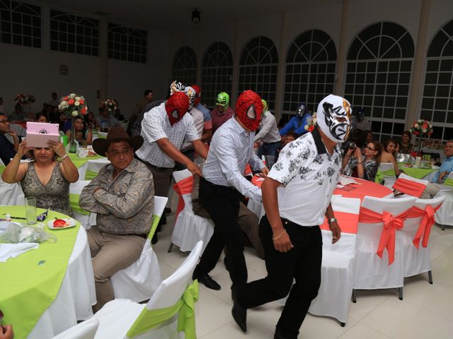 La boda de Nacho y Aris en Tejupilco, Estado México 98