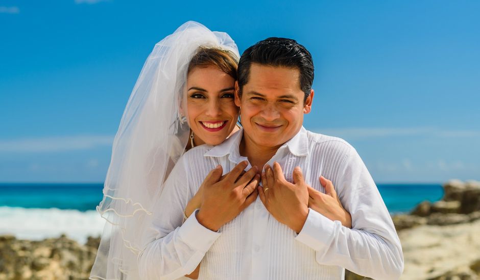 La boda de Mary J  y Hugo  en Cancún, Quintana Roo