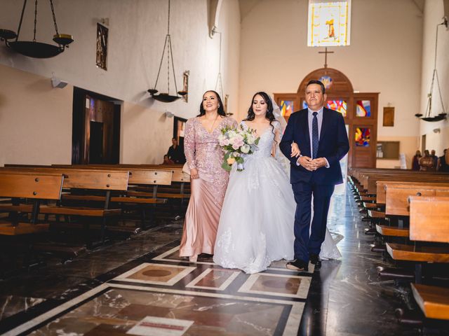 La boda de Francisco y Karla en Uruapan, Michoacán 11