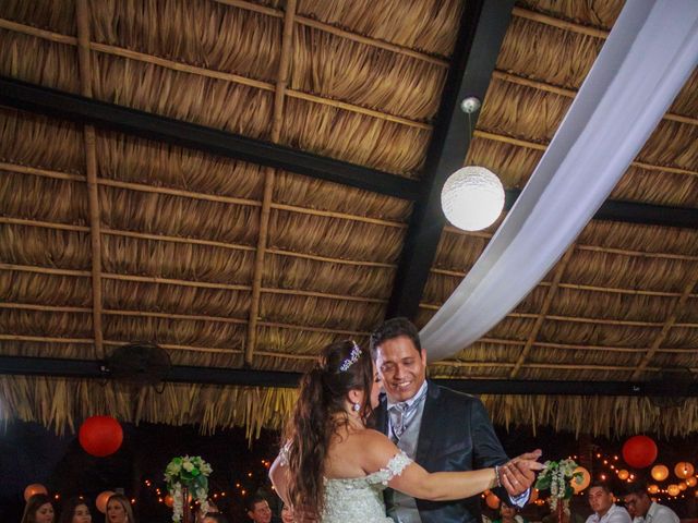 La boda de Sergio y Verónica en Tapachula, Chiapas 9