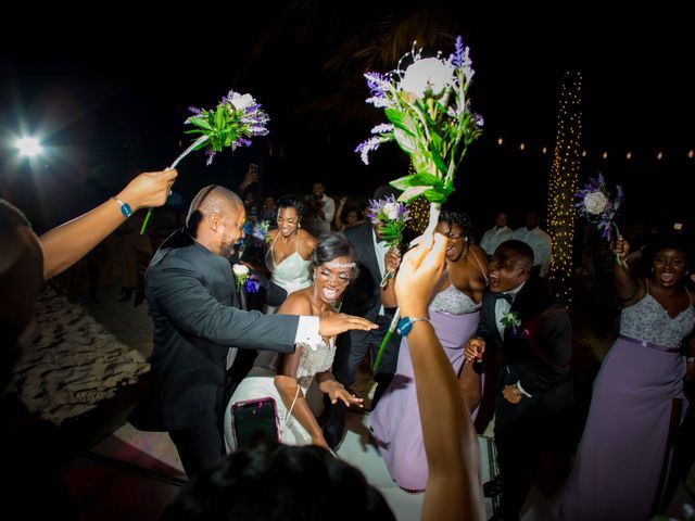 La boda de Leon y Jaime en Cancún, Quintana Roo 18