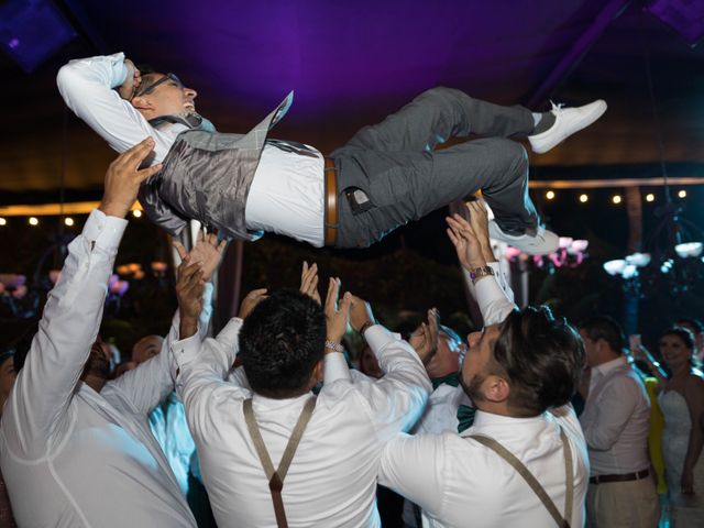 La boda de Jon y Mayra en Cuernavaca, Morelos 124