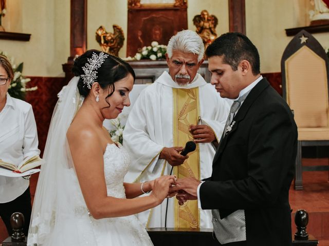 La boda de Juan y Paty en Saltillo, Coahuila 33