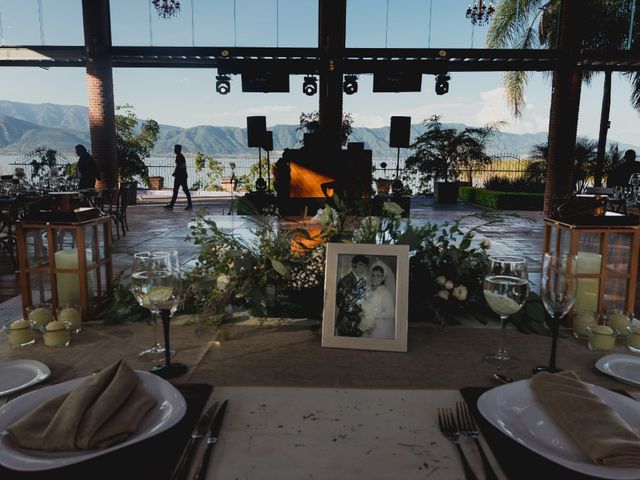 La boda de Ernesto y Gabriela en Chapala, Jalisco 108