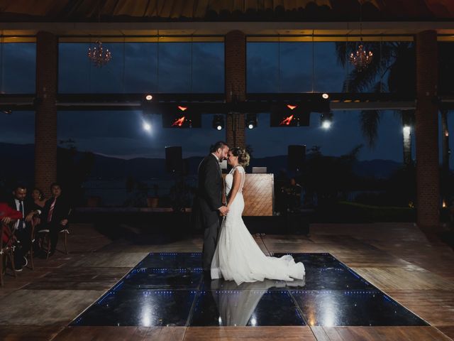 La boda de Ernesto y Gabriela en Chapala, Jalisco 117