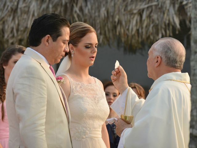 La boda de Maite y Gustavo en Tecolutla, Veracruz 35