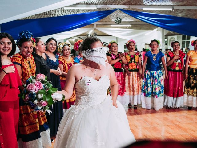 La boda de Ayrton l y Sugeil en Juchitán, Oaxaca 8