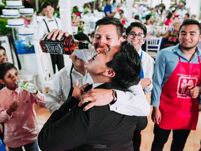 La boda de Ayrton l y Sugeil en Juchitán, Oaxaca 17