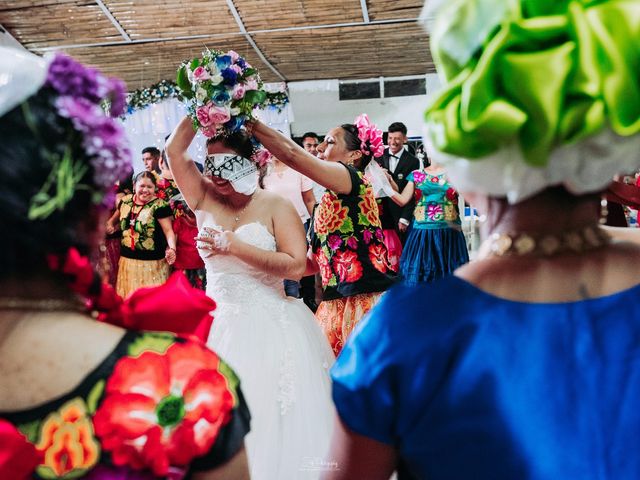La boda de Ayrton l y Sugeil en Juchitán, Oaxaca 20