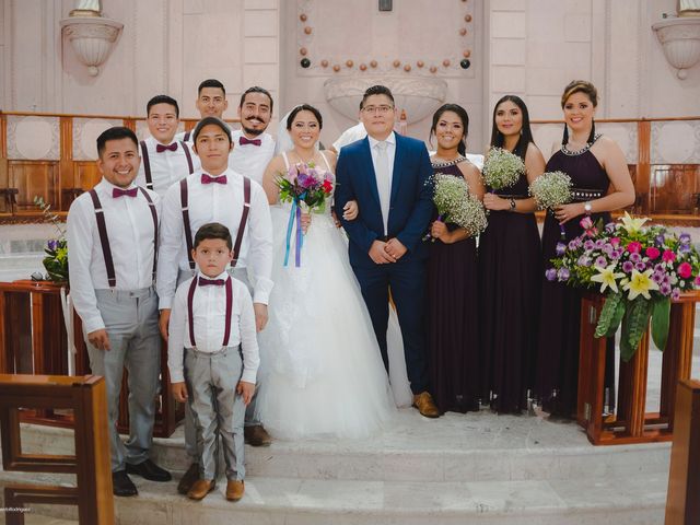 La boda de Víctor y Victoria en Coatzacoalcos, Veracruz 6