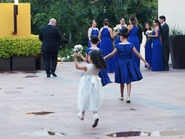 La boda de Christian y Cristina en Zapopan, Jalisco 19