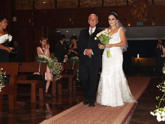 La boda de Christian y Cristina en Zapopan, Jalisco 21