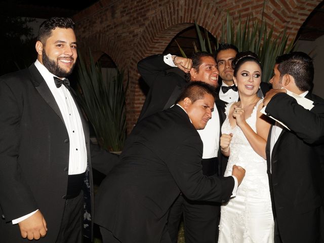 La boda de Christian y Cristina en Zapopan, Jalisco 33