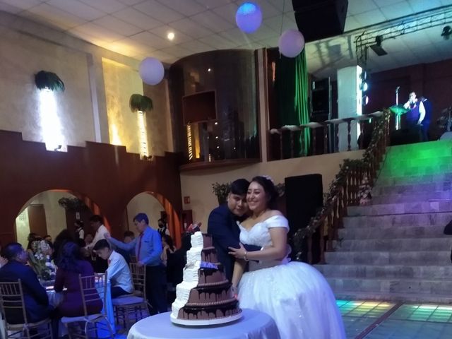 La boda de Brian  y Karina  en Ecatepec, Estado México 3