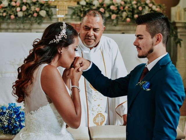 La boda de Christofer y Maria en Saltillo, Coahuila 15