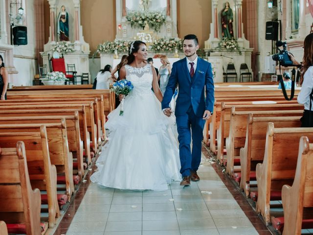 La boda de Christofer y Maria en Saltillo, Coahuila 23