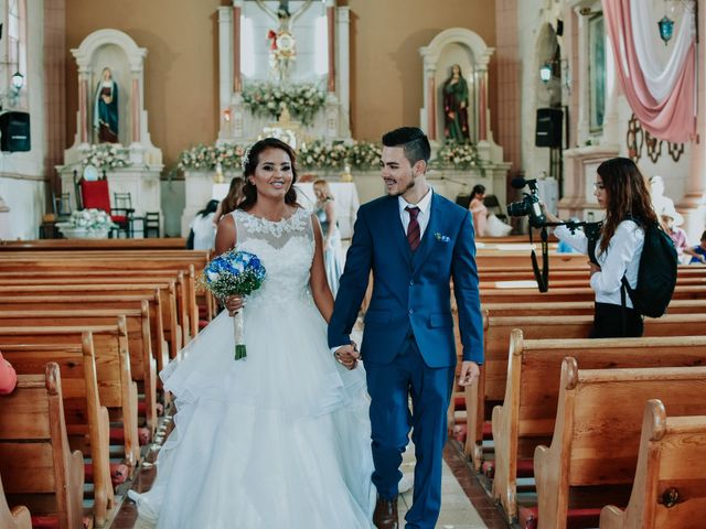 La boda de Christofer y Maria en Saltillo, Coahuila 25