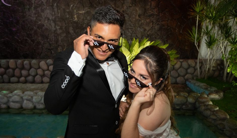 La boda de Samantha  y Arturo  en Tultepec, Estado México