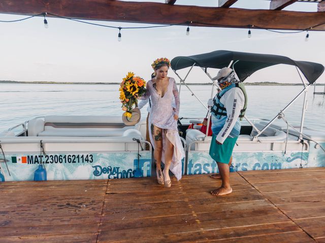 La boda de Lemmuria y Moni en Bacalar, Quintana Roo 38