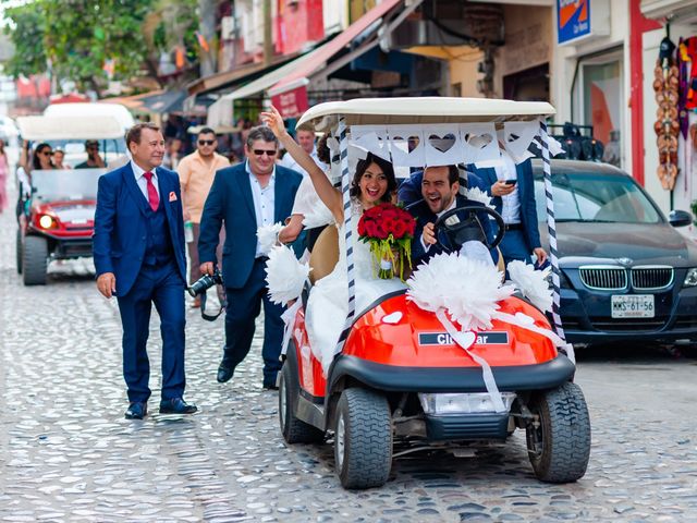 La boda de Gabriel y Ariadne en Sayulita , Nayarit 12