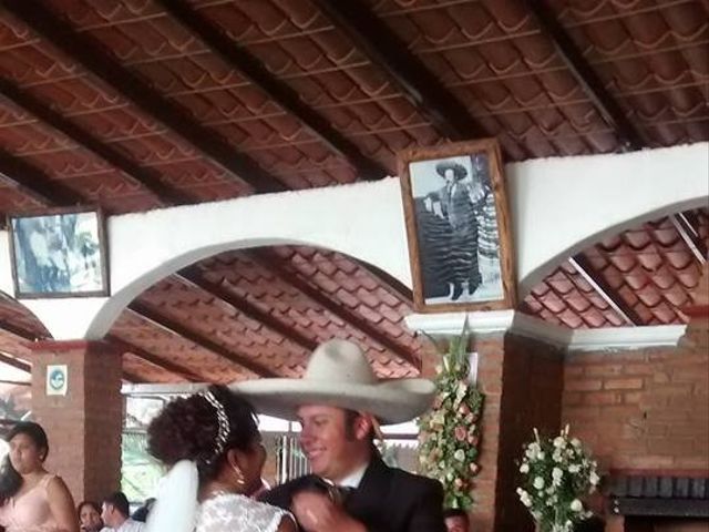 La boda de Daniel y Claudia  en Tejupilco, Estado México 8