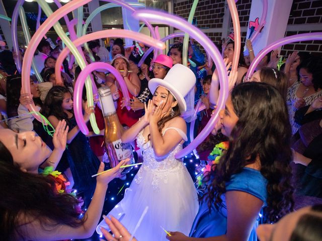 La boda de Arturo y Samantha en Tultepec, Estado México 1