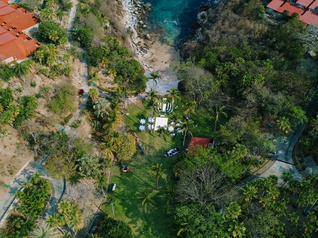 La boda de Alfonso y Nora en Huatulco, Oaxaca 3