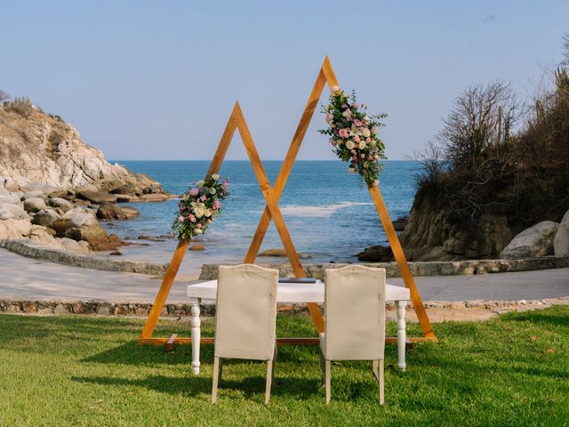 La boda de Alfonso y Nora en Huatulco, Oaxaca 21