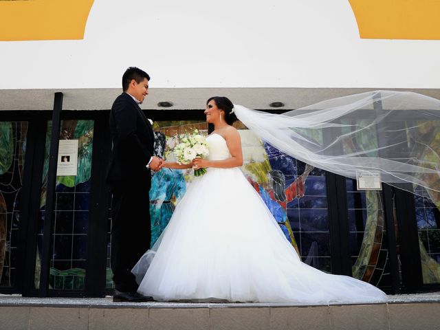 La boda de Javier y Cristina en León, Guanajuato 1