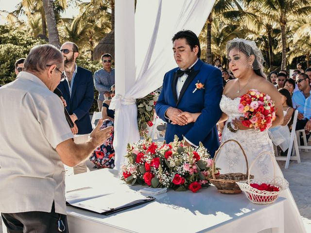 La boda de Néstor y Cristal en Playa del Carmen, Quintana Roo 42