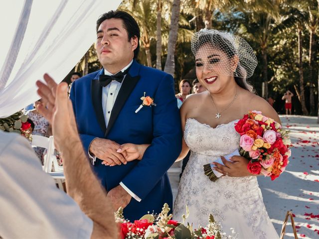 La boda de Néstor y Cristal en Playa del Carmen, Quintana Roo 46