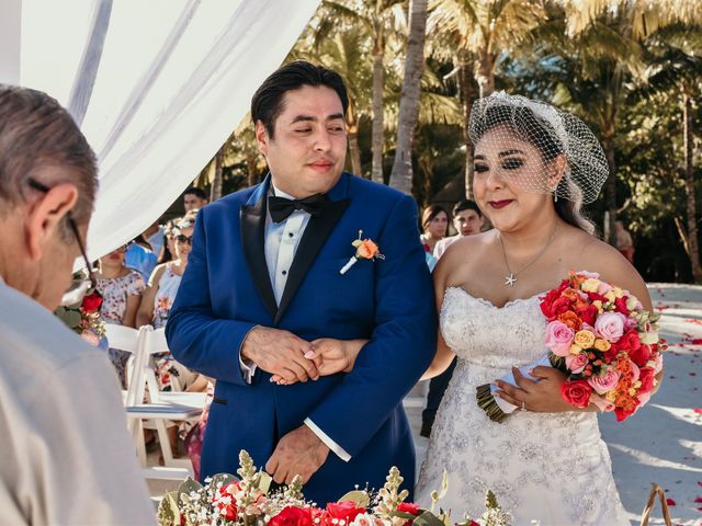 La boda de Néstor y Cristal en Playa del Carmen, Quintana Roo 47