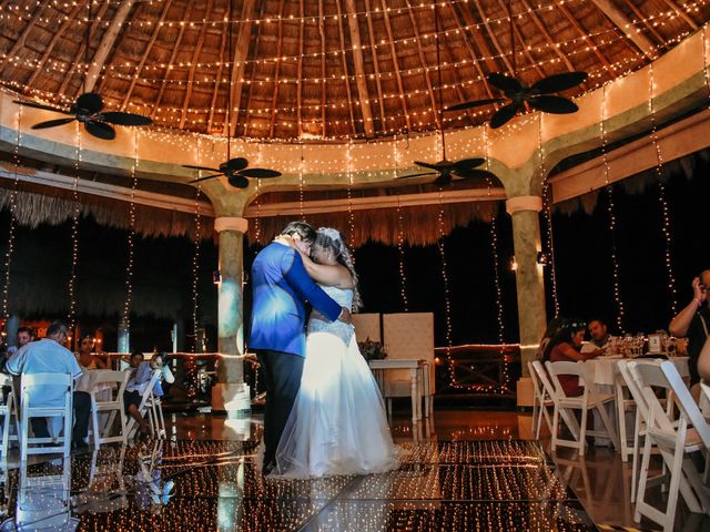 La boda de Néstor y Cristal en Playa del Carmen, Quintana Roo 72