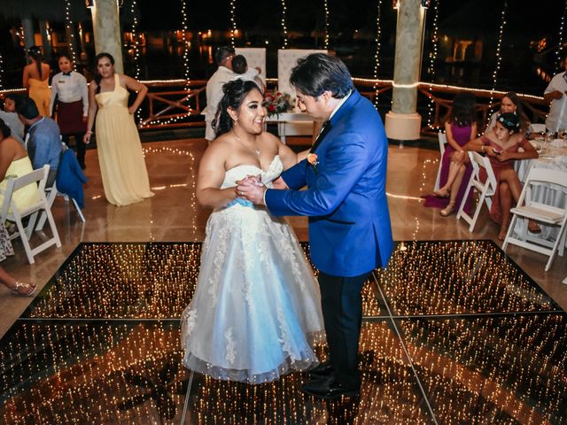 La boda de Néstor y Cristal en Playa del Carmen, Quintana Roo 83